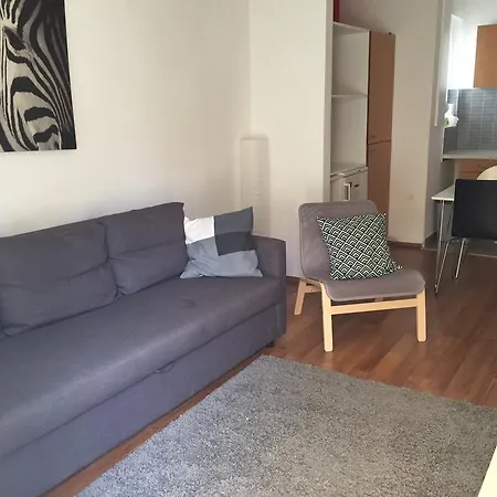 Mandy Apartament *