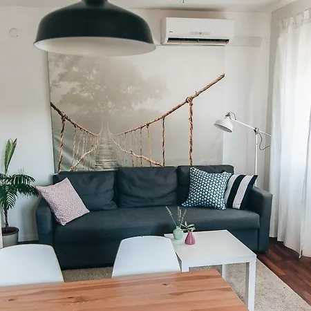Apartament Mandy *