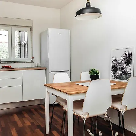 Mandy Apartament *