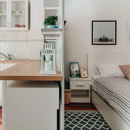 Apartament Mandy *